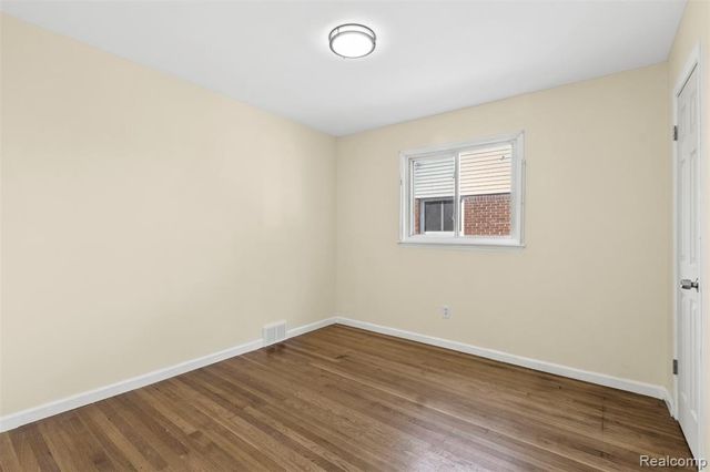 20232 Braile Street, Detroit, MI 48219