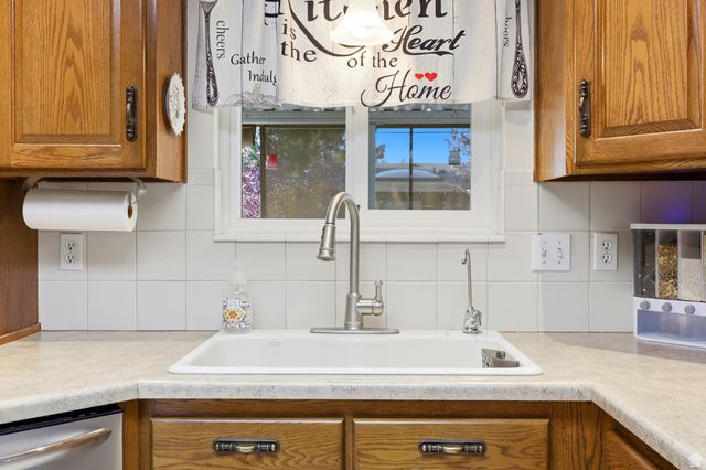 106 W 575 N, Kaysville, UT 84037