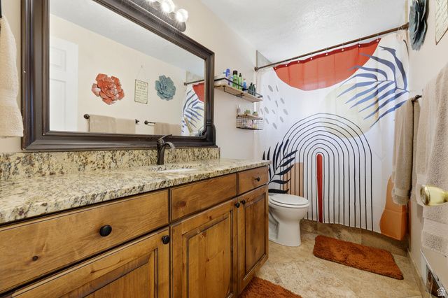 106 W 575 N, Kaysville, UT 84037