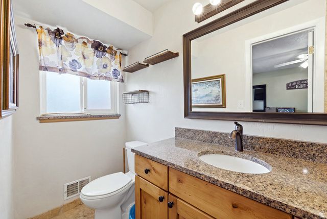 106 W 575 N, Kaysville, UT 84037