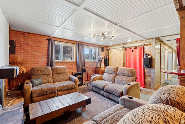 106 W 575 N, Kaysville, UT 84037