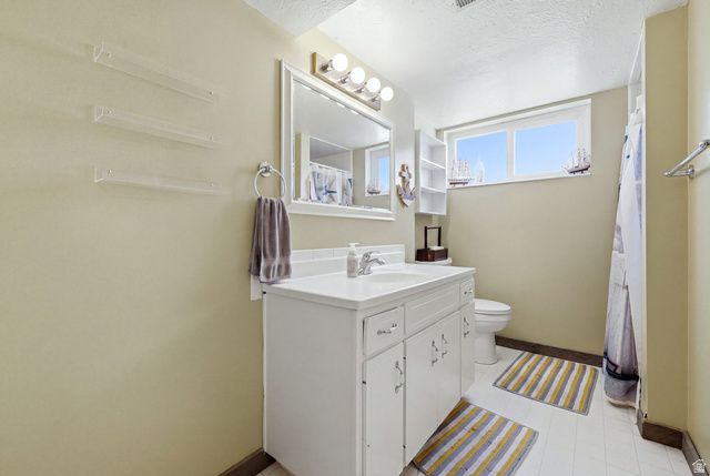 106 W 575 N, Kaysville, UT 84037