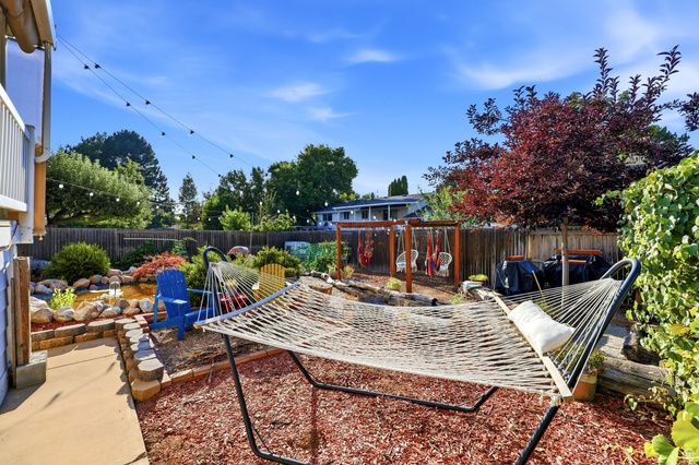 106 W 575 N, Kaysville, UT 84037