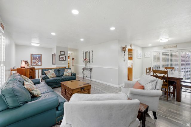 106 W 575 N, Kaysville, UT 84037
