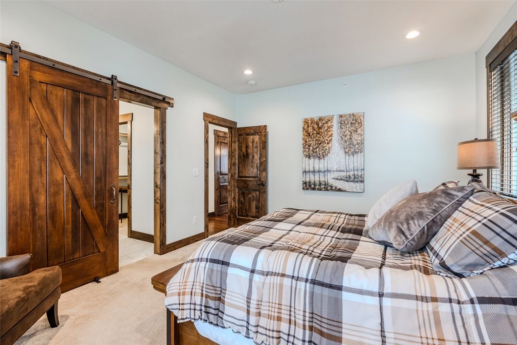 Image 21 of property listing at 751 Lenna Joy Drive, Whitefish, MT 59937
