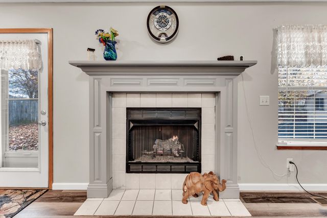 936 W Turnberry Boulevard, Ozark, MO 65721