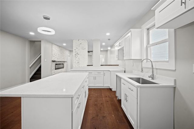 5 Ambridge, Ambridge, PA 15003
