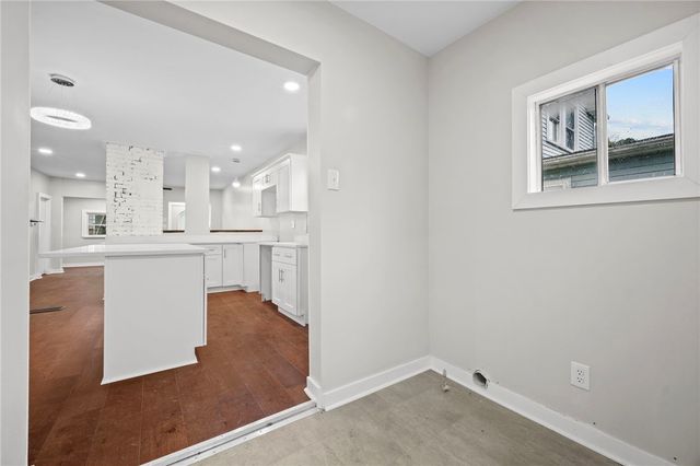 5 Ambridge, Ambridge, PA 15003