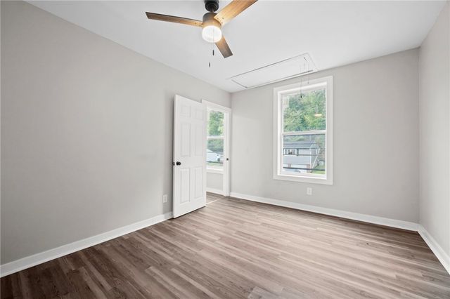 5 Ambridge, Ambridge, PA 15003