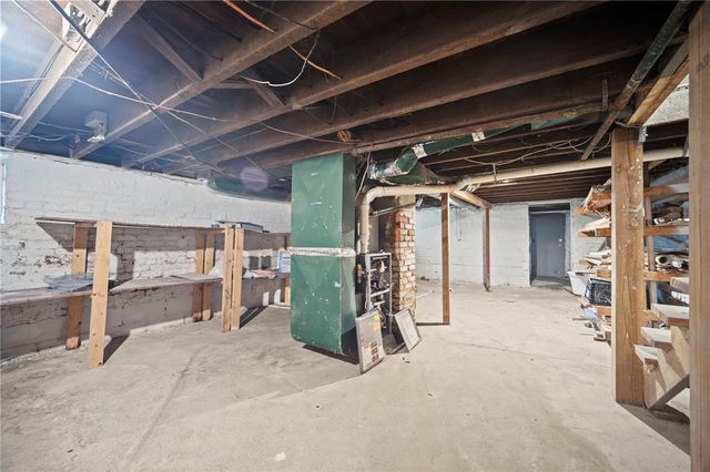 5 Ambridge, Ambridge, PA 15003