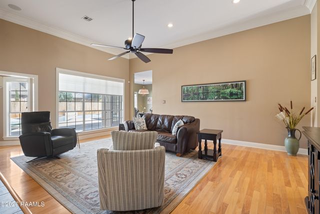 203 Hamlet Lane, Lafayette, LA 70508