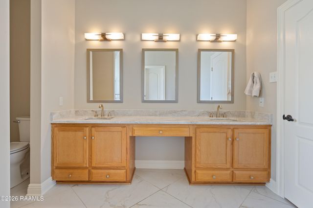 203 Hamlet Lane, Lafayette, LA 70508