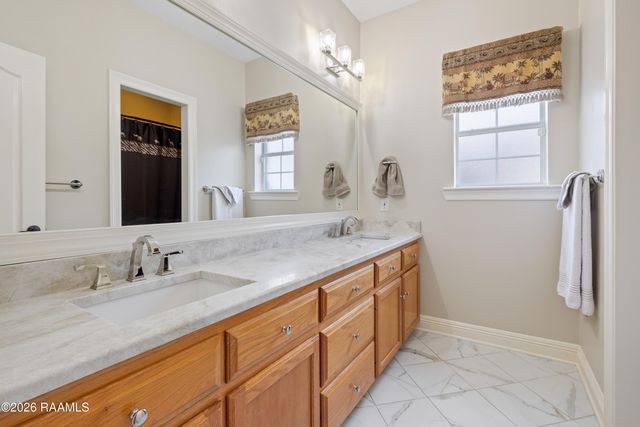 203 Hamlet Lane, Lafayette, LA 70508