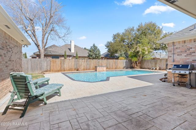 203 Hamlet Lane, Lafayette, LA 70508