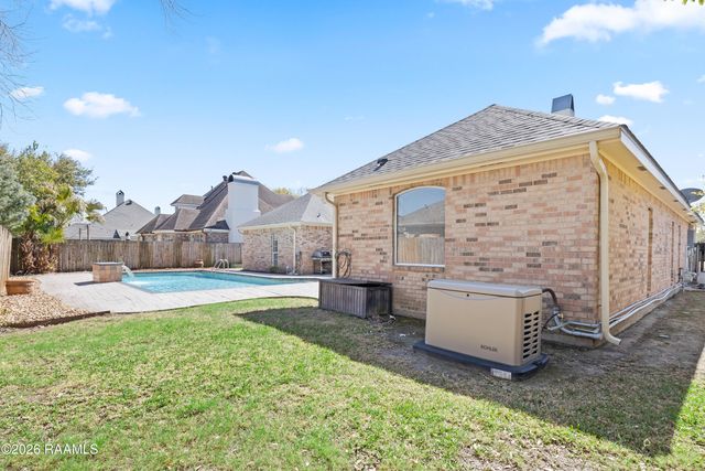 203 Hamlet Lane, Lafayette, LA 70508