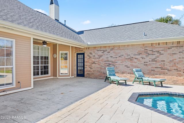 203 Hamlet Lane, Lafayette, LA 70508