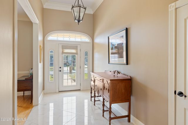 203 Hamlet Lane, Lafayette, LA 70508