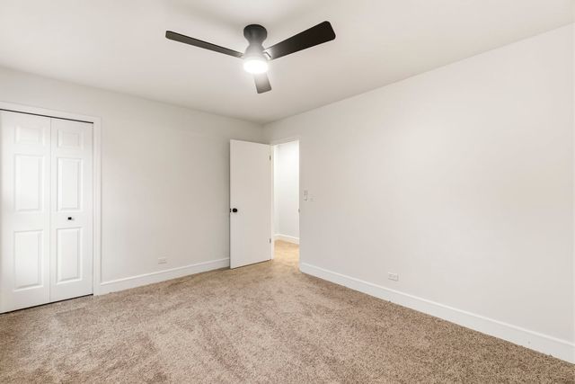 1080 Dresden Drive, Hoffman Estates, IL 60192