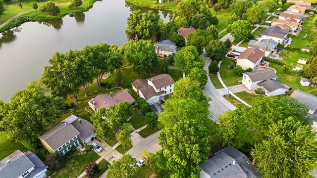 1080 Dresden Drive, Hoffman Estates, IL 60192