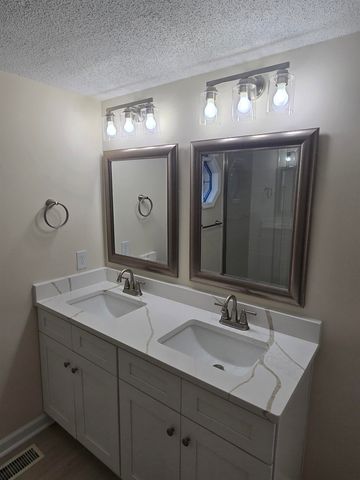 405 Oak Lake Circle, North Myrtle Beach, SC 29582