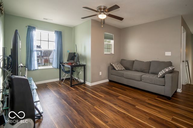 834 Blue Ash Trail, Greenwood, IN 46143