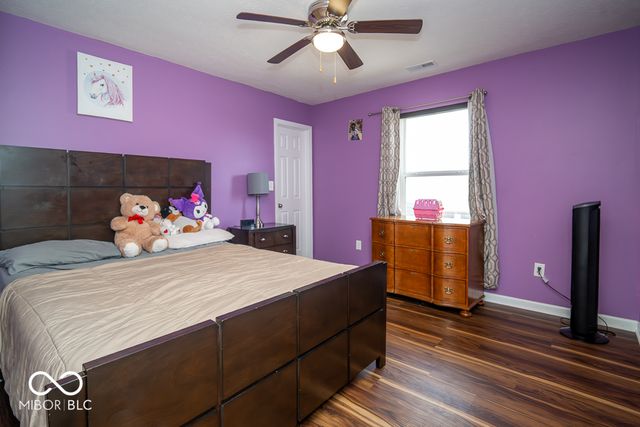 834 Blue Ash Trail, Greenwood, IN 46143