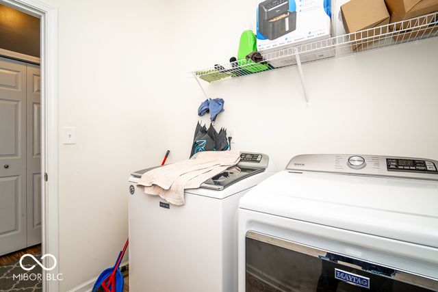 834 Blue Ash Trail, Greenwood, IN 46143