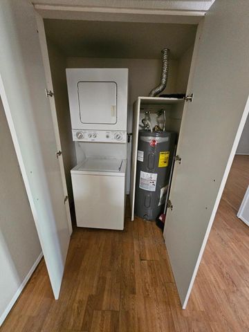 1336 E Mountain View Road Unit 204, Phoenix, AZ 85020