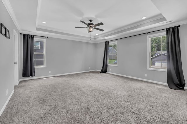 1381 Sussex Dr, Clarksville, TN 37042