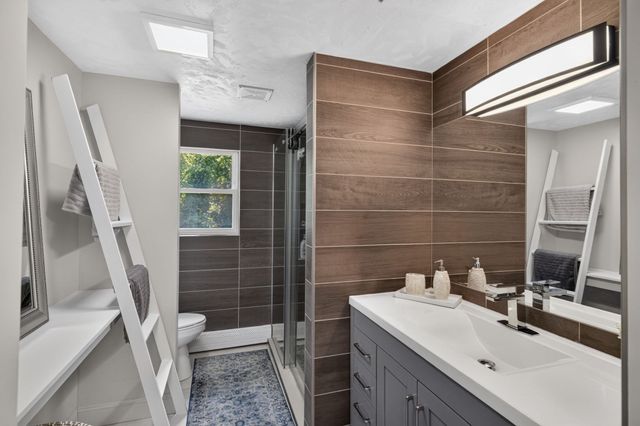 315 Broadway, Raynham, MA 02767