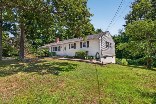 315 Broadway, Raynham, MA 02767