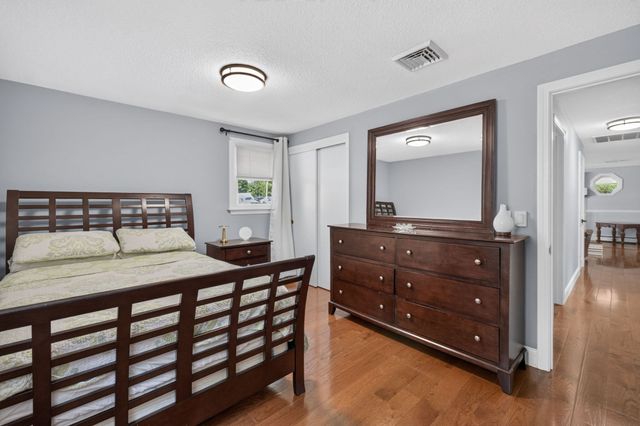 315 Broadway, Raynham, MA 02767