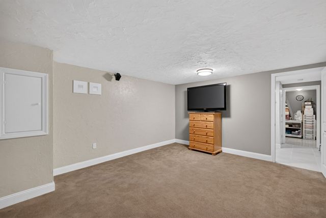 315 Broadway, Raynham, MA 02767