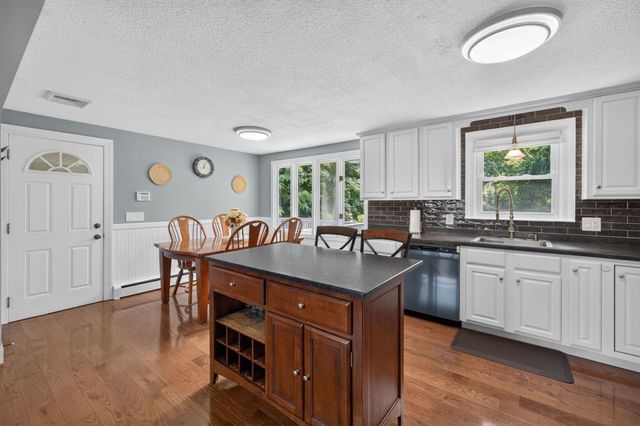315 Broadway, Raynham, MA 02767