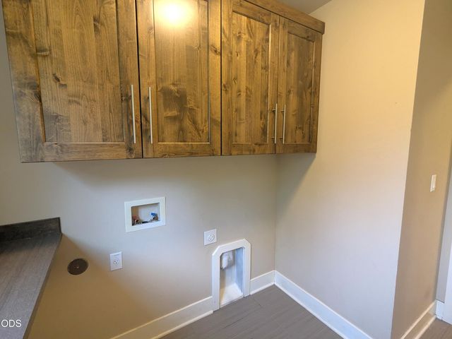 2337 NW Debron Lane, Bend, OR 97703