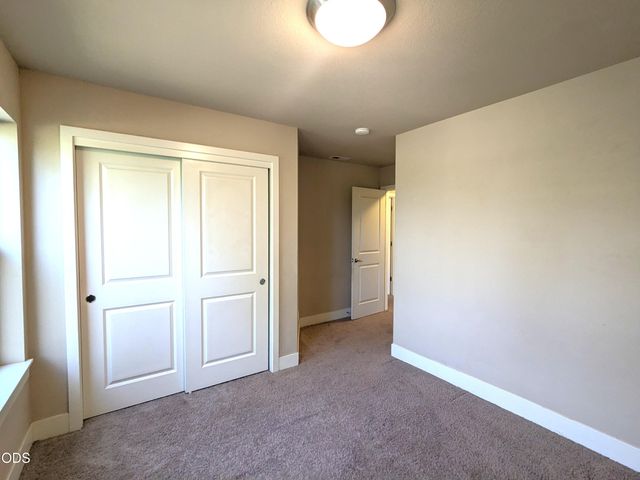 2337 NW Debron Lane, Bend, OR 97703