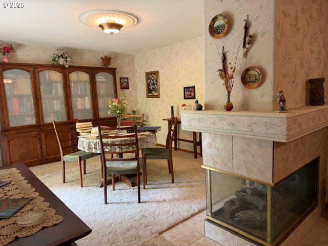 1344 REGENCY Dr, Eugene, OR 97401