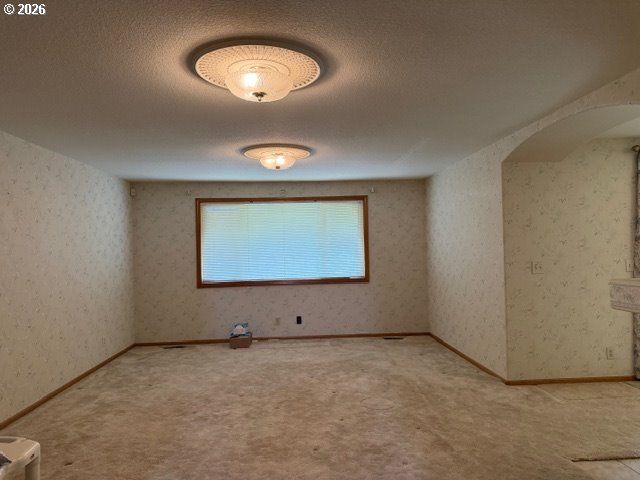 1344 REGENCY Dr, Eugene, OR 97401