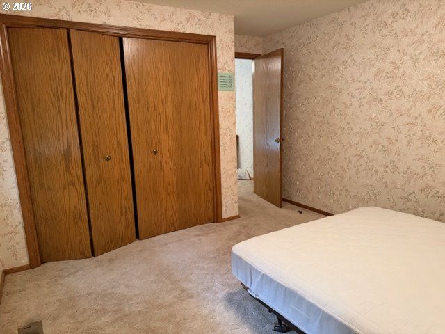 1344 REGENCY Dr, Eugene, OR 97401