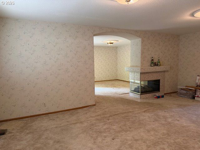 1344 REGENCY Dr, Eugene, OR 97401