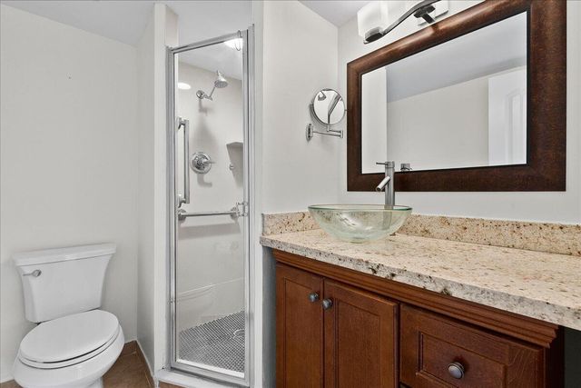 2560 S Ocean Boulevard, Palm Beach, FL 33480