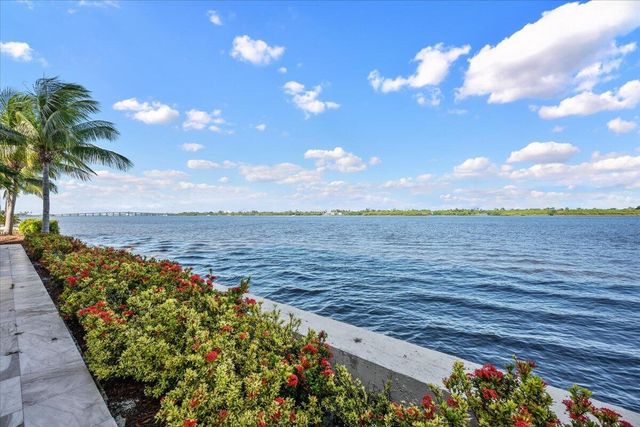 2560 S Ocean Boulevard, Palm Beach, FL 33480