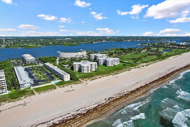 2560 S Ocean Boulevard, Palm Beach, FL 33480