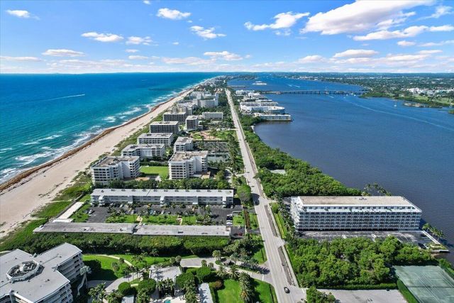 2560 S Ocean Boulevard, Palm Beach, FL 33480
