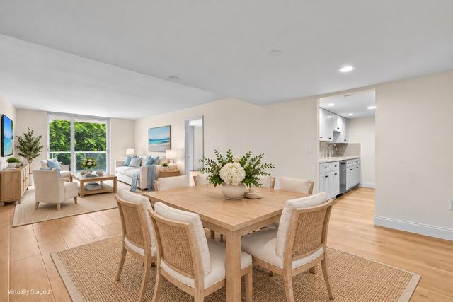 2560 S Ocean Boulevard, Palm Beach, FL 33480