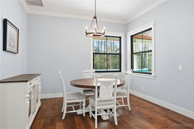 6229 W Pine Ridge Boulevard, Beverly Hills, FL 34465