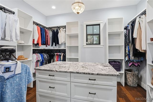 6229 W Pine Ridge Boulevard, Beverly Hills, FL 34465