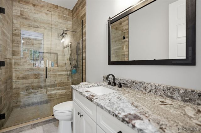 6229 W Pine Ridge Boulevard, Beverly Hills, FL 34465