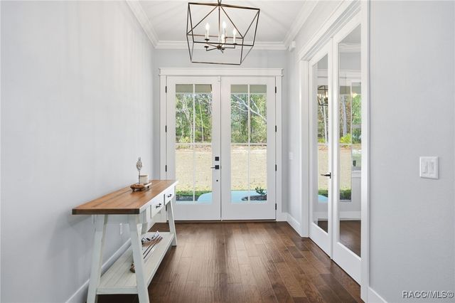 6229 W Pine Ridge Boulevard, Beverly Hills, FL 34465