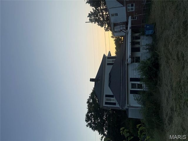 1617 S Rodgers Avenue, Alton, IL 62002